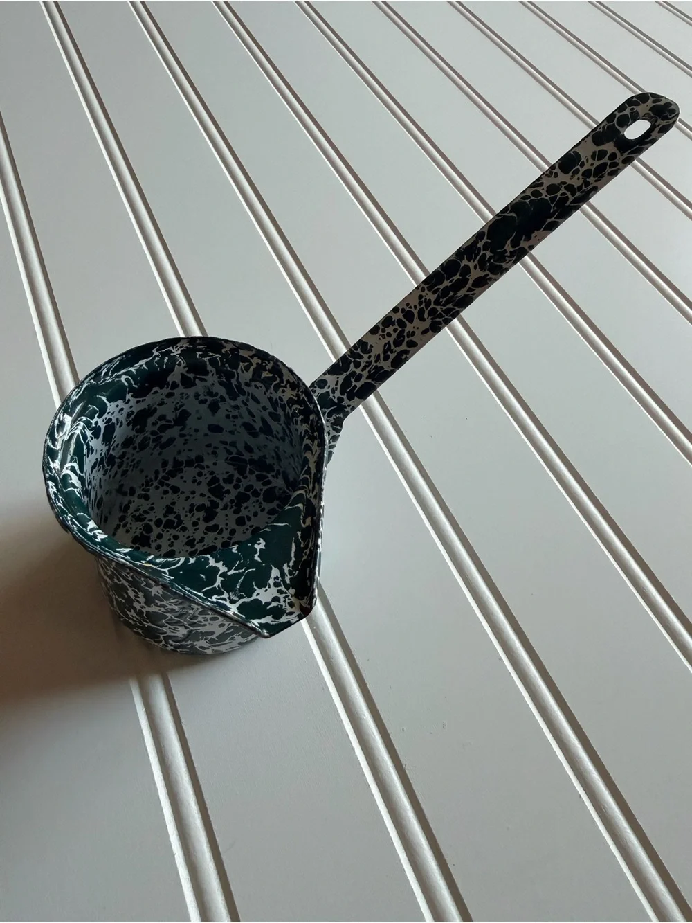 Enamel speckled Pouring Pan - Green